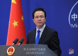 外交部:越南在中国南沙20多个岛礁填海造地