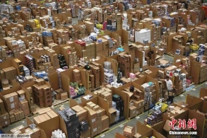 疯狂！近300个亚马逊包裹在美加州邮局被盗