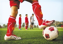 聚焦中国足球改革：打通人才渠道