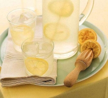 揭秘 柠檬水是美白神器还是美白杀手