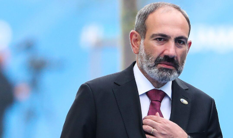 亚美尼亚总理帕希尼扬25日宣布辞去总理职务