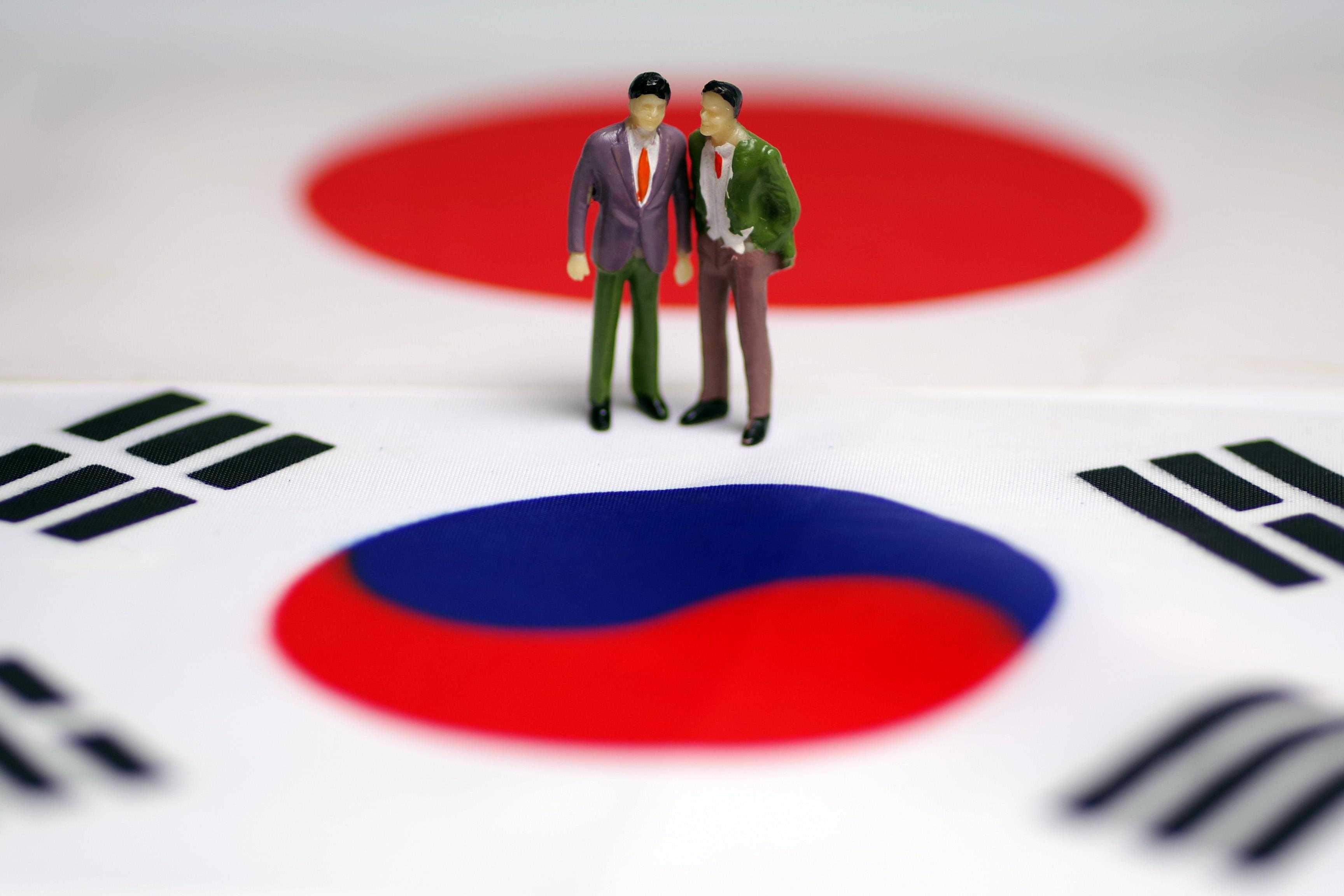 若两两对决 韩国总统热门候选人支持率不相上下