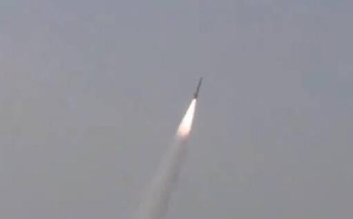 巴基斯坦宣布成功试射“法塔赫-2”武器系统