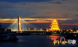 故乡的桥：现代泗阳大桥与古典泗水阁