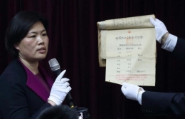 外媒参观大屠杀纪念馆 中国铁证回应日本