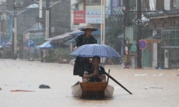 广西融水县城今夏再遇洪水袭击 街道成河[组图]