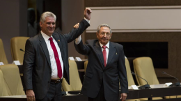 迪亚斯－卡内尔当选古巴国务委员会主席
