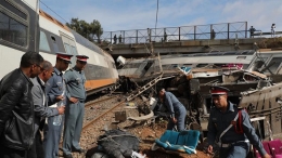 摩洛哥火车脱轨 至少5人死亡