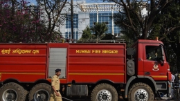 印度孟买医院发生火灾