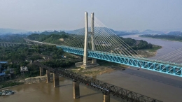 首座长江大桥“退役”