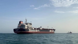 伊朗说英籍油轮船员安全