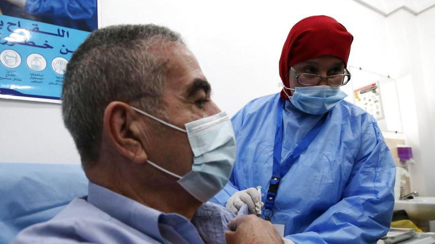 阿尔及利亚在全国范围内开展疫苗接种