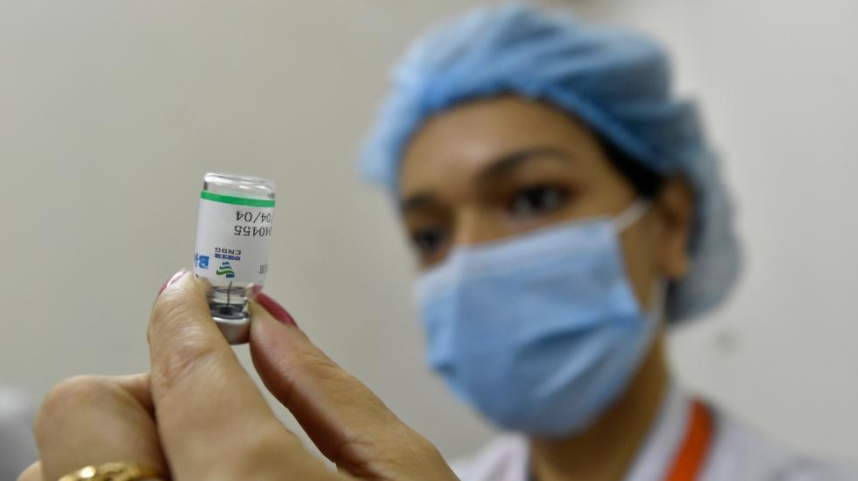 孟加拉国民众开始接种中国新冠疫苗