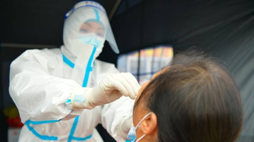 贵州遵义四城区开展第三轮全员核酸检测
