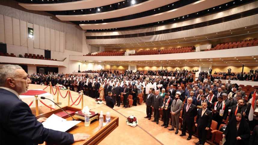 伊拉克新一届国民议会举行首次会议
