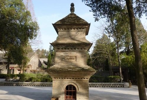 即唯识宗的三位祖师墓塔 中国现存最古老的楼阁式塔
