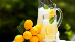 揭秘柠檬水十大健康功效