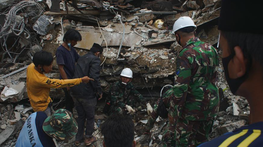 印尼地震死亡人数升至42人