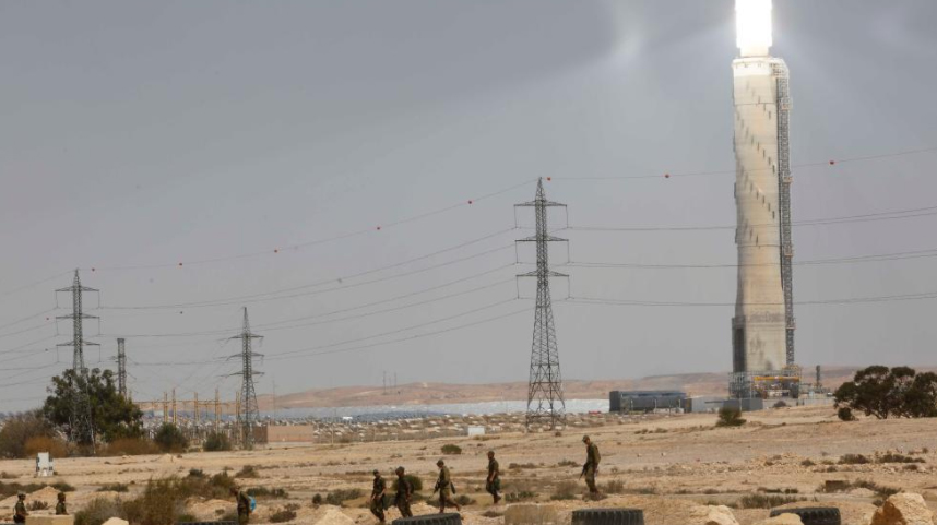 以色列军方说叙利亚空袭以南部地区