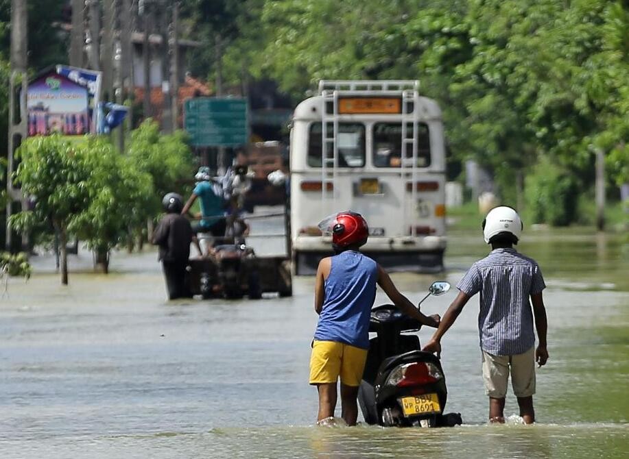 斯里兰卡加姆珀哈遭遇洪水