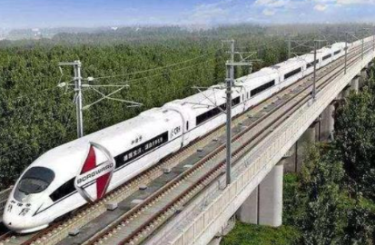 全国铁路建设加快推进 预计新增高铁2300公里