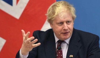 英首相：变异新冠病毒或与较高病亡率相关