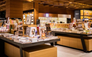 欧洲图书行业努力促进复苏 实体书店加速转