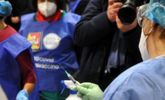 意大利平均23人有1人感染 专家支持戴FFP2口罩