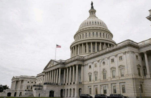 美参议院表决通过1万亿美元基础设施建设法案