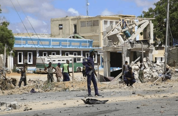 索马里首都发生自杀式炸弹袭击至少7人死亡
