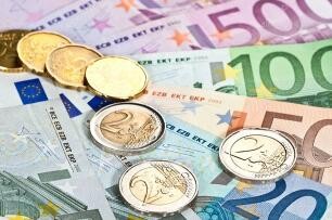 欧元区和欧盟经济去年均增长5.2%