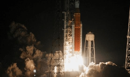 NASA月球任务里程碑！美“猎户座”飞船顺利返回地球
