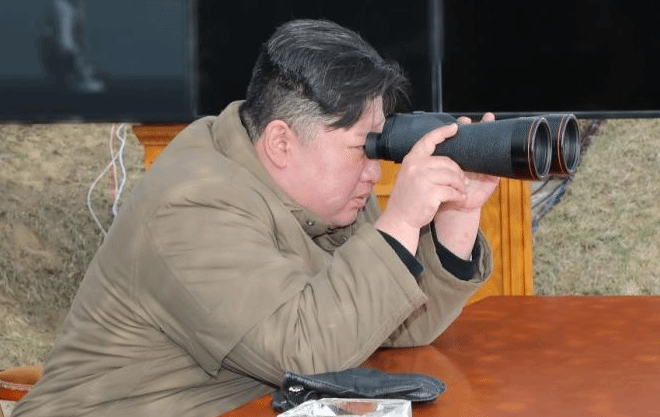 连续三天！朝鲜进行重要武器试验和发射训练 金正恩指导