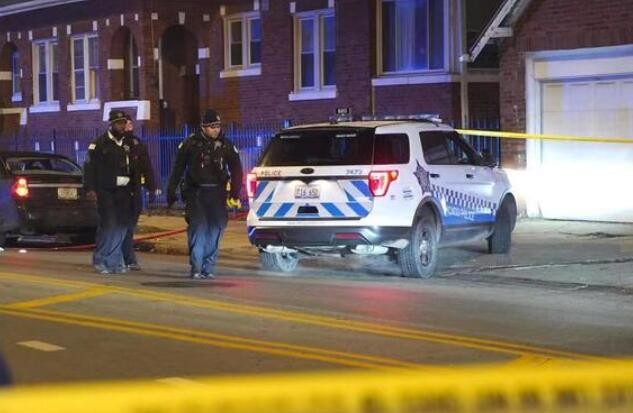 美国芝加哥郊区发生枪击事件致1死19伤
