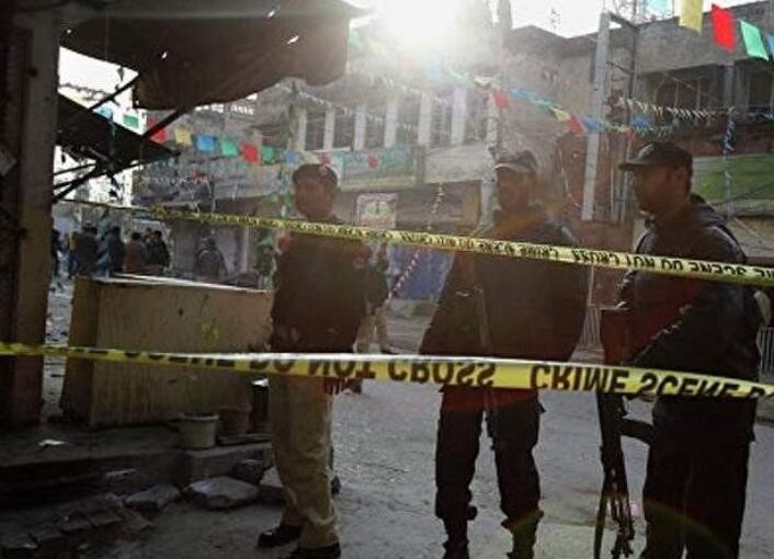 巴基斯坦西北部一政党集会发生爆炸至少35人死亡