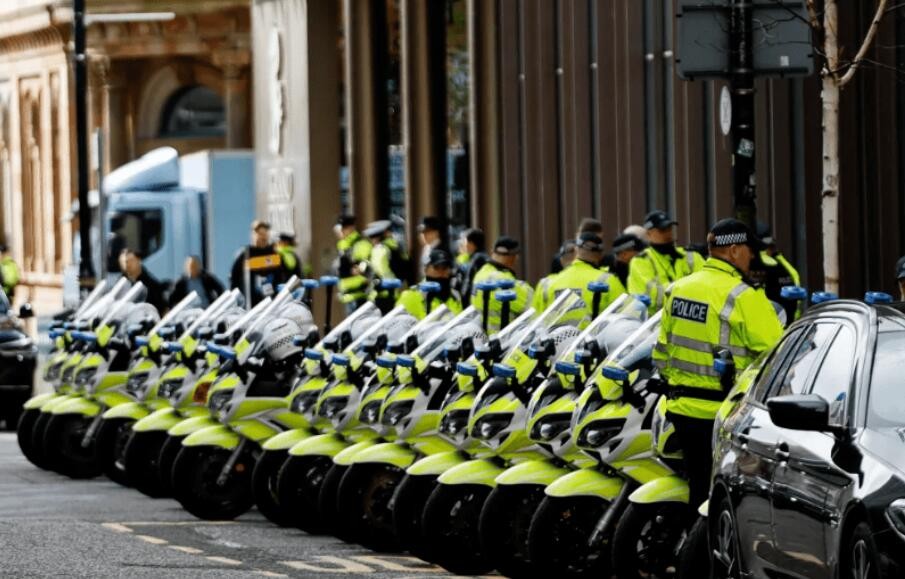 英国北爱尔兰警方紧急应对警员信息不慎泄露事件