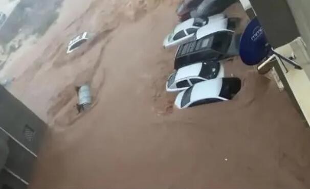 利比亚总统委员会主席呼吁国际社会援助东部洪水灾区