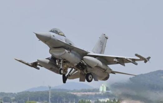 韩国一架KF-16战机坠毁 该机型多次发生坠毁事故