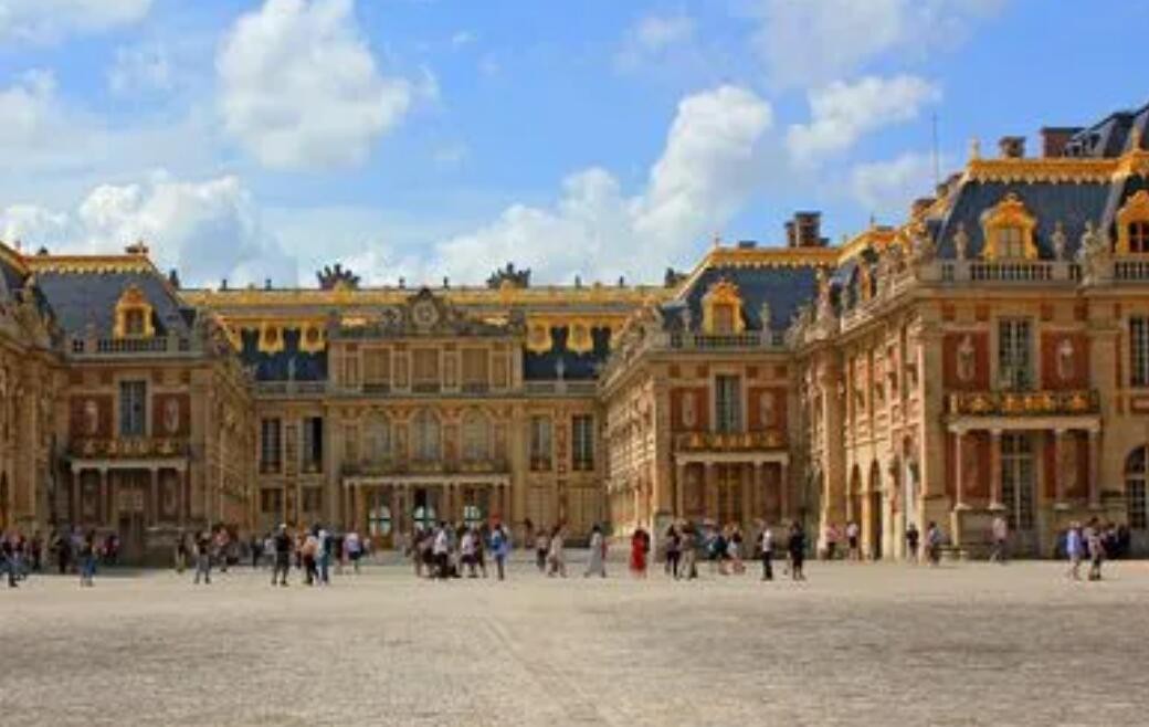 法国凡尔赛宫再次紧急疏散游客