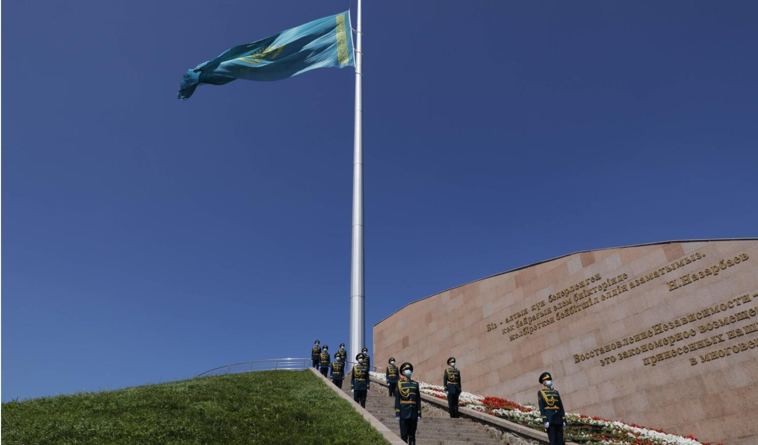 死亡人数升至45人 哈萨克斯坦举行全国哀悼纪念遇难矿工