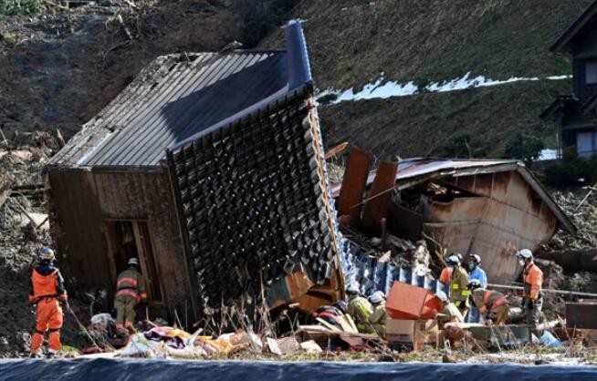 日本能登半岛地震已导致石川县92人死亡，下落不明者增至242人