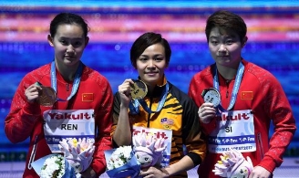 中国首个“00后”奥运冠军 世锦赛输给了自己
