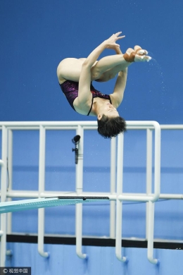 全运跳水女子3米板施廷懋夺金 王涵获得银牌