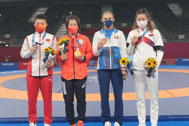庞倩玉痛失好局 屈居女子摔跤自由式53公斤级亚军