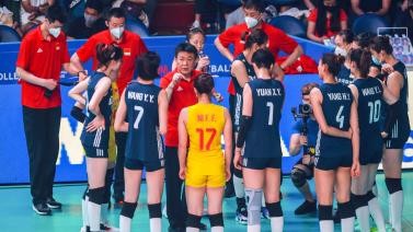 出征世锦赛在即 中国女排全力以赴打出精气神