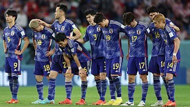 过程大不一样！日本队和韩国队止步世界杯十六强