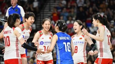 中国女排2比3惜败意大利队 世联赛香港站2胜2负