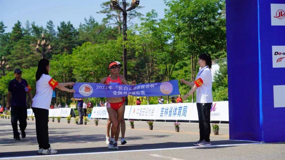 全国竞走锦标赛老将刘虹夺女子20公里冠军