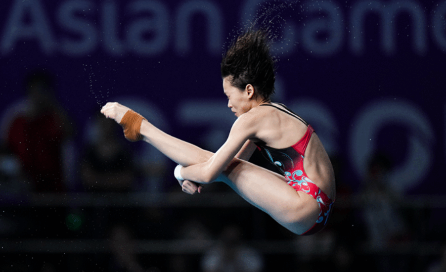 跳水——女子10米跳台决赛赛况
