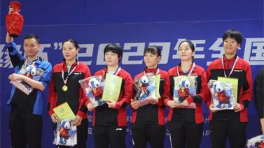 乒乓球全锦赛收官 上海队和江苏队分获男女团体冠军